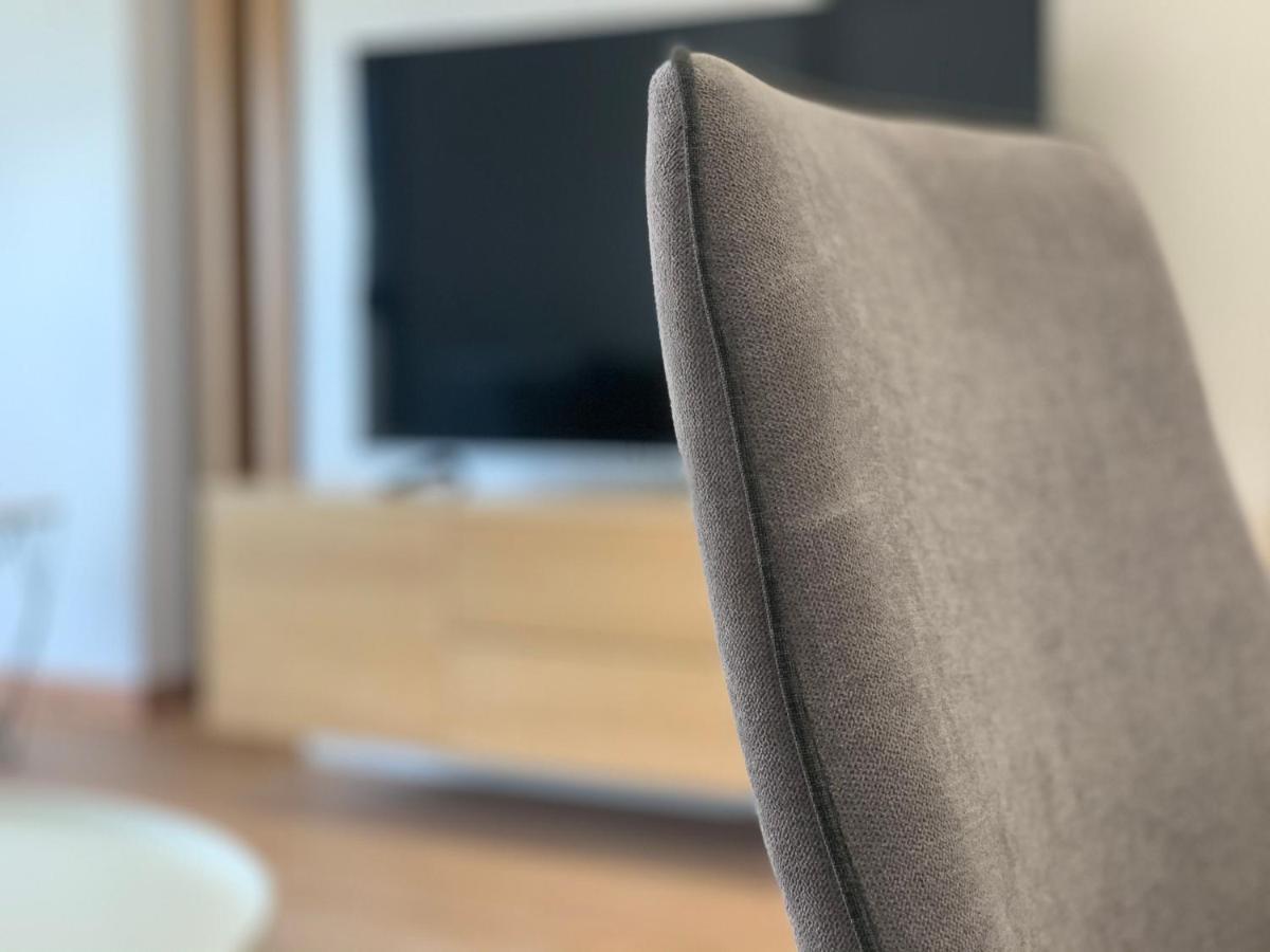 Oktheway Pedro Saco Street Apartment Sarria Bagian luar foto
