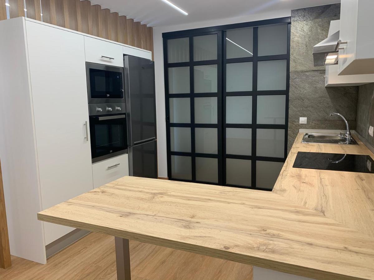 Oktheway Pedro Saco Street Apartment Sarria Bagian luar foto