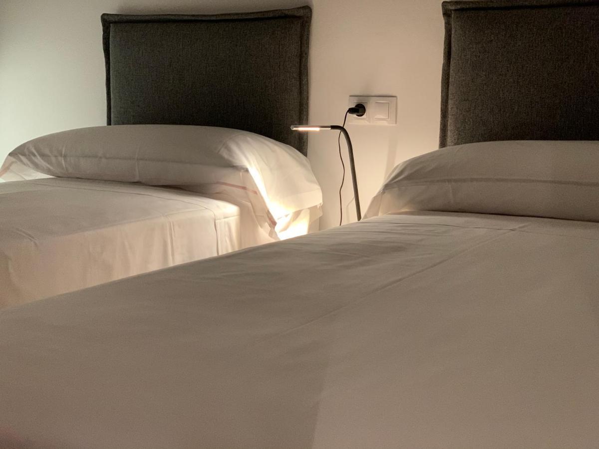 Oktheway Pedro Saco Street Apartment Sarria Bagian luar foto