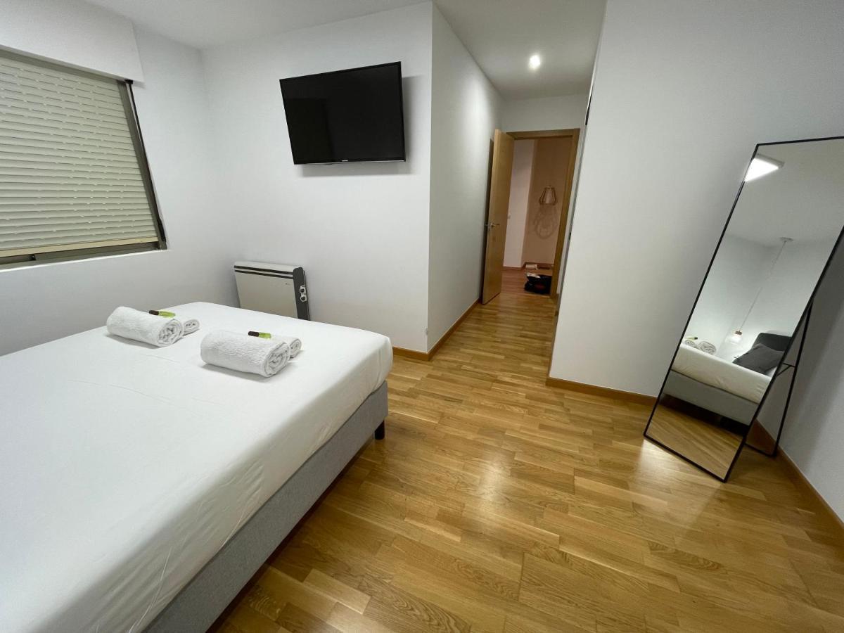 Oktheway Pedro Saco Street Apartment Sarria Bagian luar foto