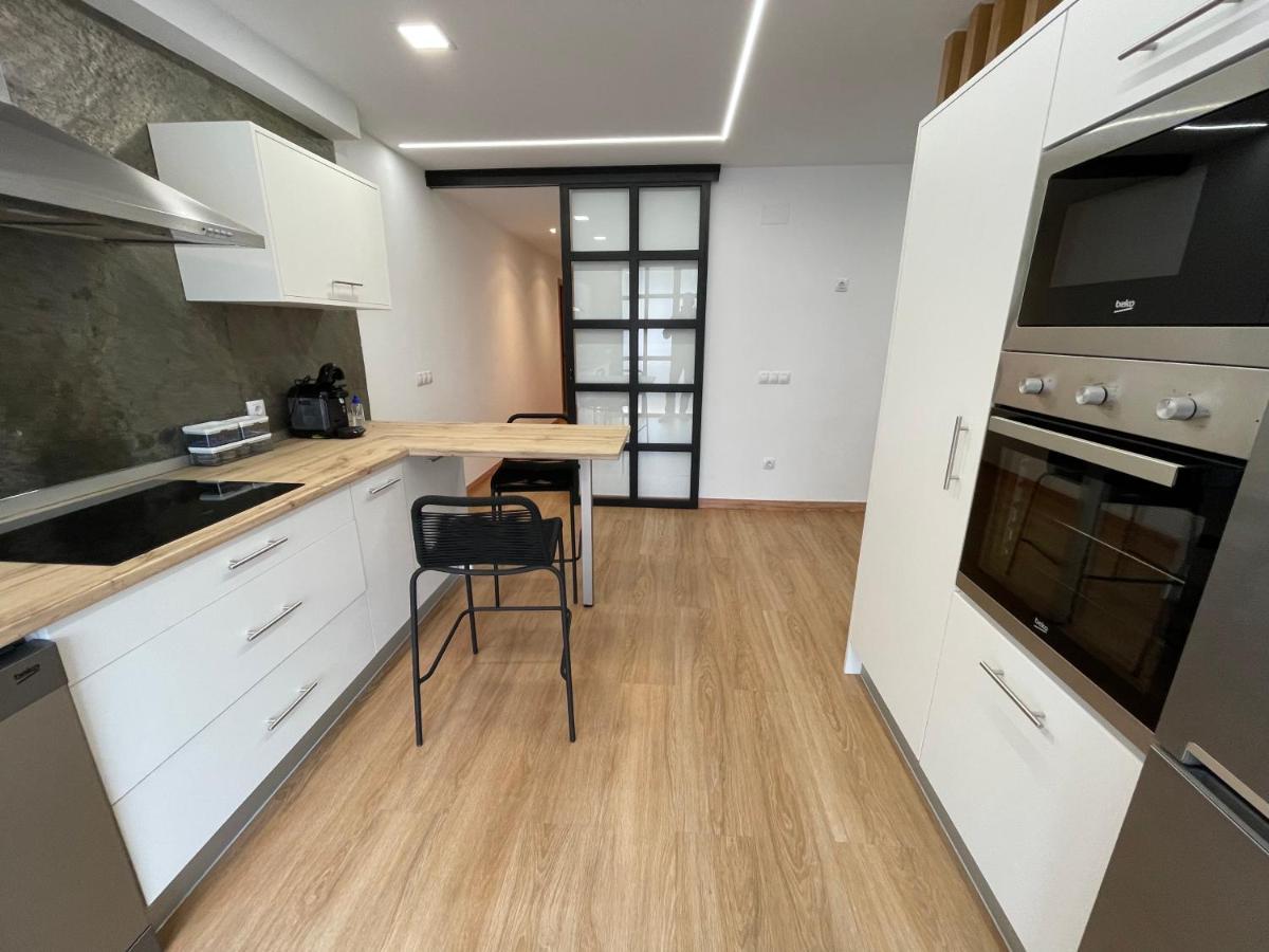 Oktheway Pedro Saco Street Apartment Sarria Bagian luar foto