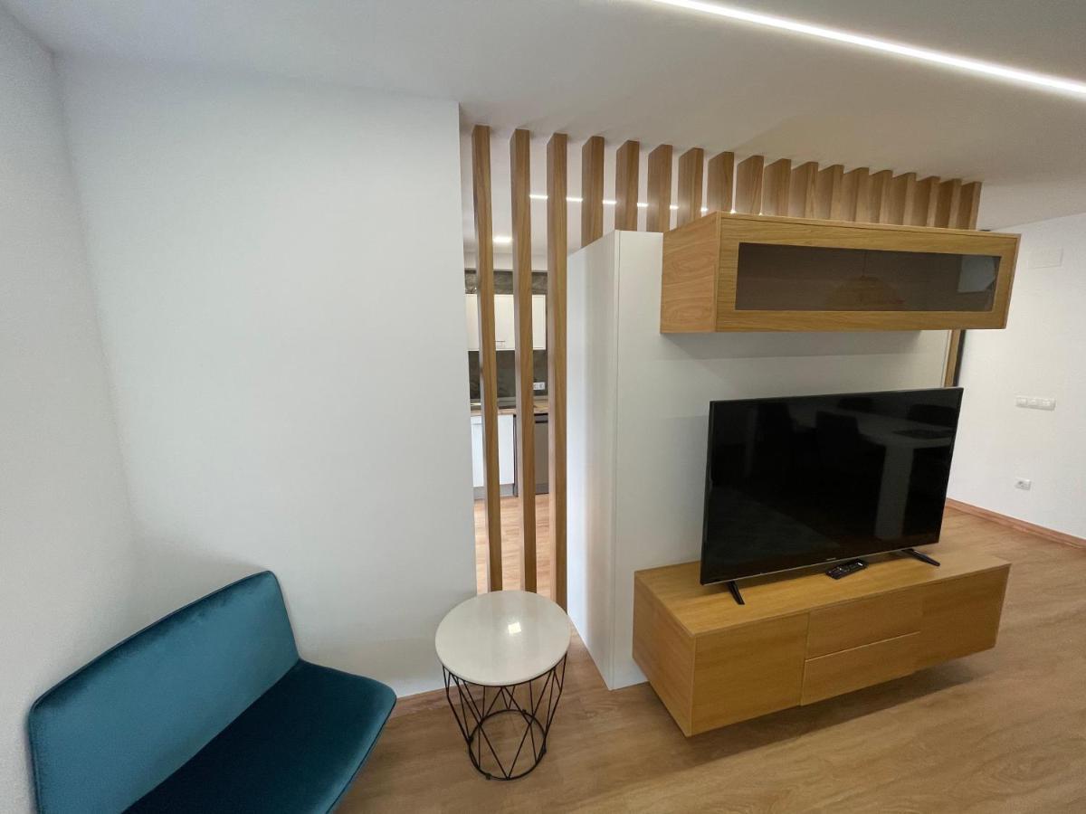 Oktheway Pedro Saco Street Apartment Sarria Bagian luar foto